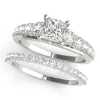 Single Row Diamond Ring